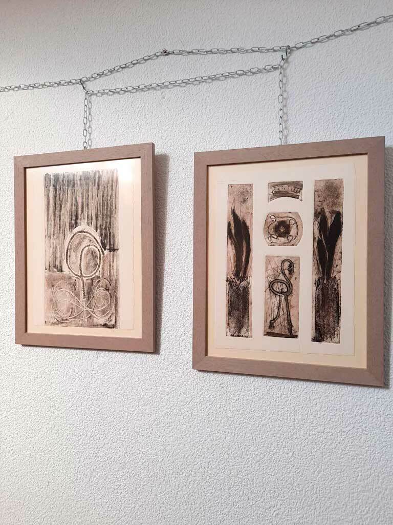 Mila Mendia en el Hall de la Asociación